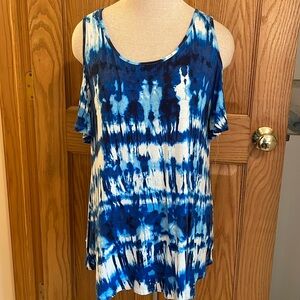 Maxine Nichols open shoulder short sleeve shirt